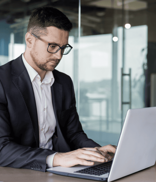 Translator in Virginia providing on industry specific translation expertise to ensure accurate content delivery in fields.