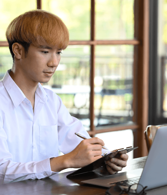 A customer updates a terminology glossary, using Chinese Translation Services in Virginia for technical business.